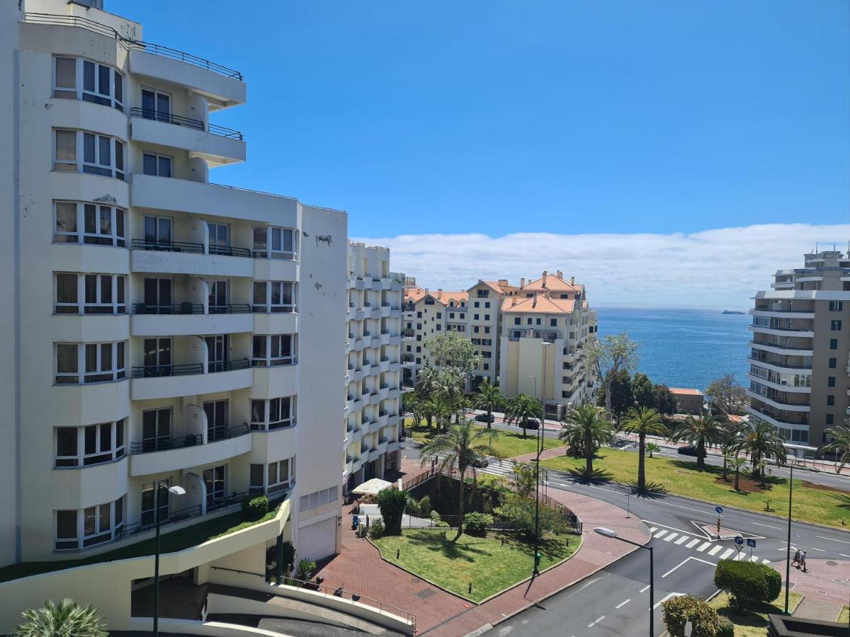 Seaside Escape Apartment Funchal  Exterior photo